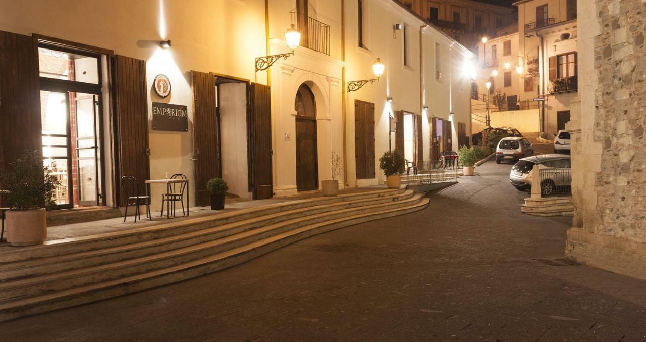 B&B Domus Purpurea Rossano Buitenkant foto